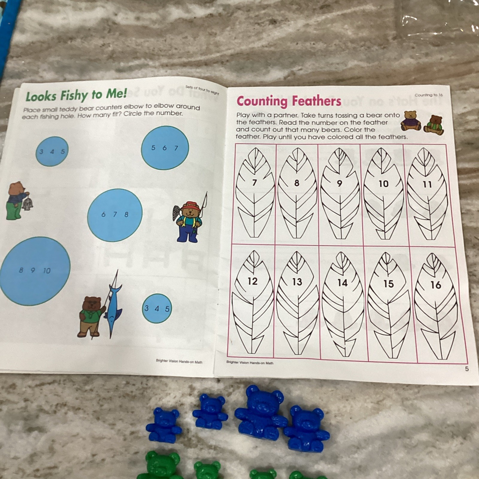 Teddy Bear Math Counters Educational Sorting Toy Hard Plastic 16 Bears & Book