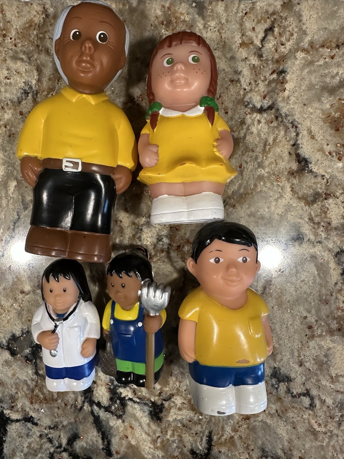 Kaplan Early Learning Figures Multicultural Cognitive Development 18 Months +