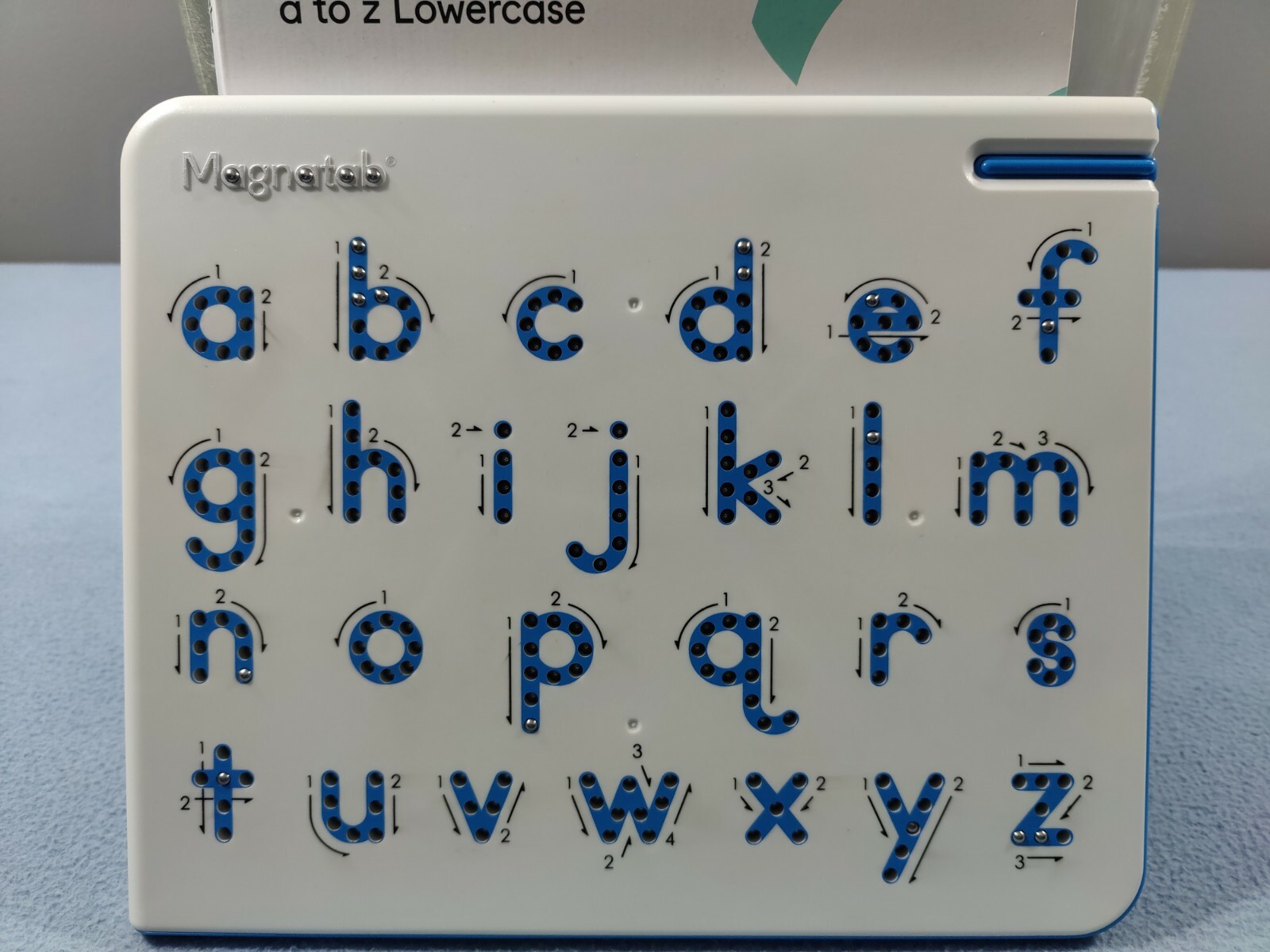 KID O THE ORIGINAL MAGNATAB a TO z LOWER CASE LETTERS WITH MAGNETIC STYLUS PEN