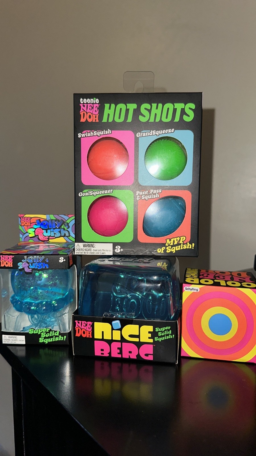 Needoh jellyfish 100 % real (lot of 4 BLUE) iceberg hotshot Toy rare- US Seller