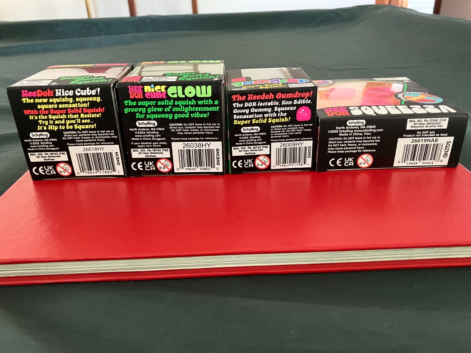 Authentic NeeDoh 4 Lot Nice Cube Pink Glow Green Gumdrop Blue Squeeza Yellow
