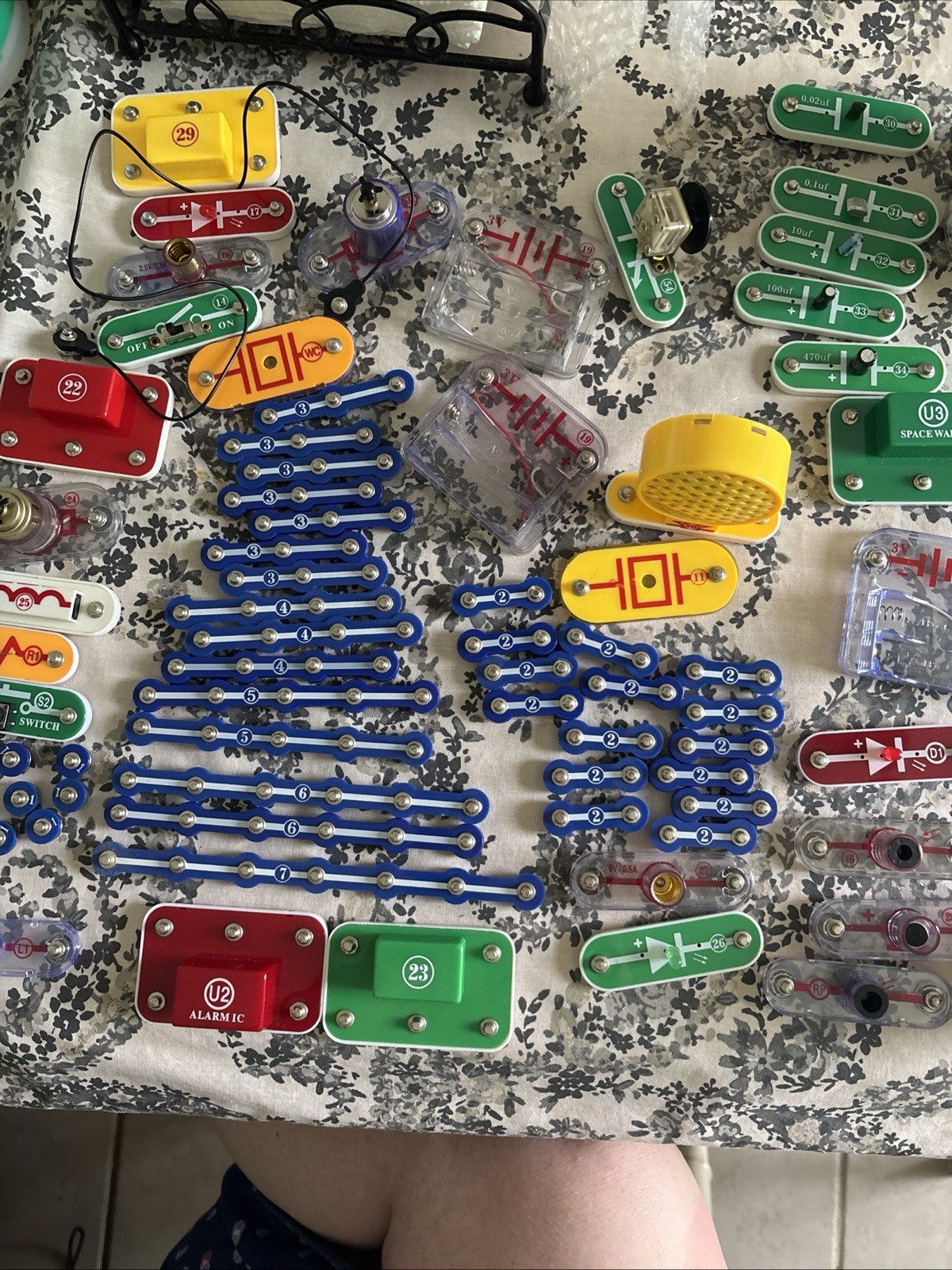 Elenco Toy Snap Circuits Electronics Mixed Lot 3 Different Manuals