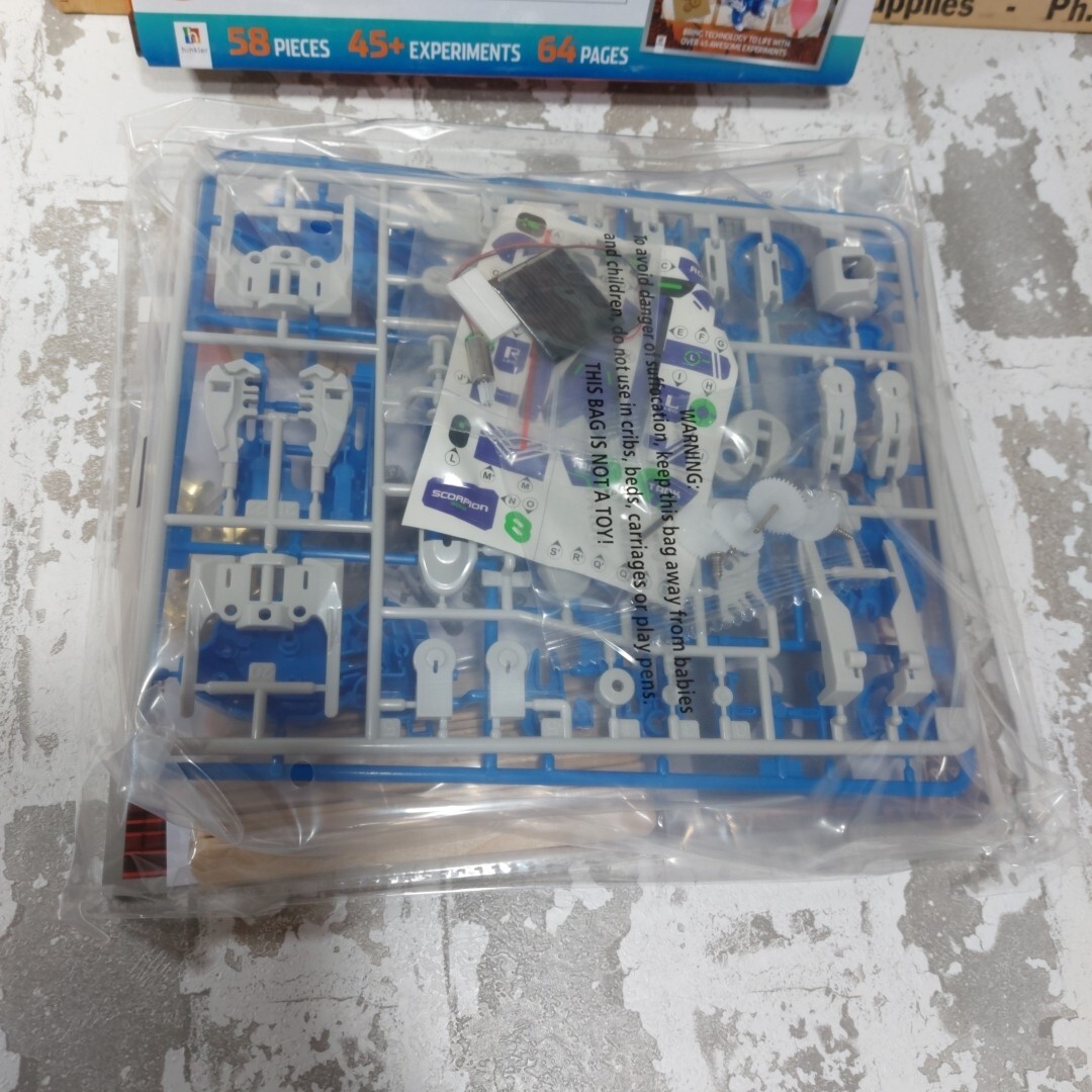 Remarkable Robotics by STEM technology book & science kit Science Technology OB