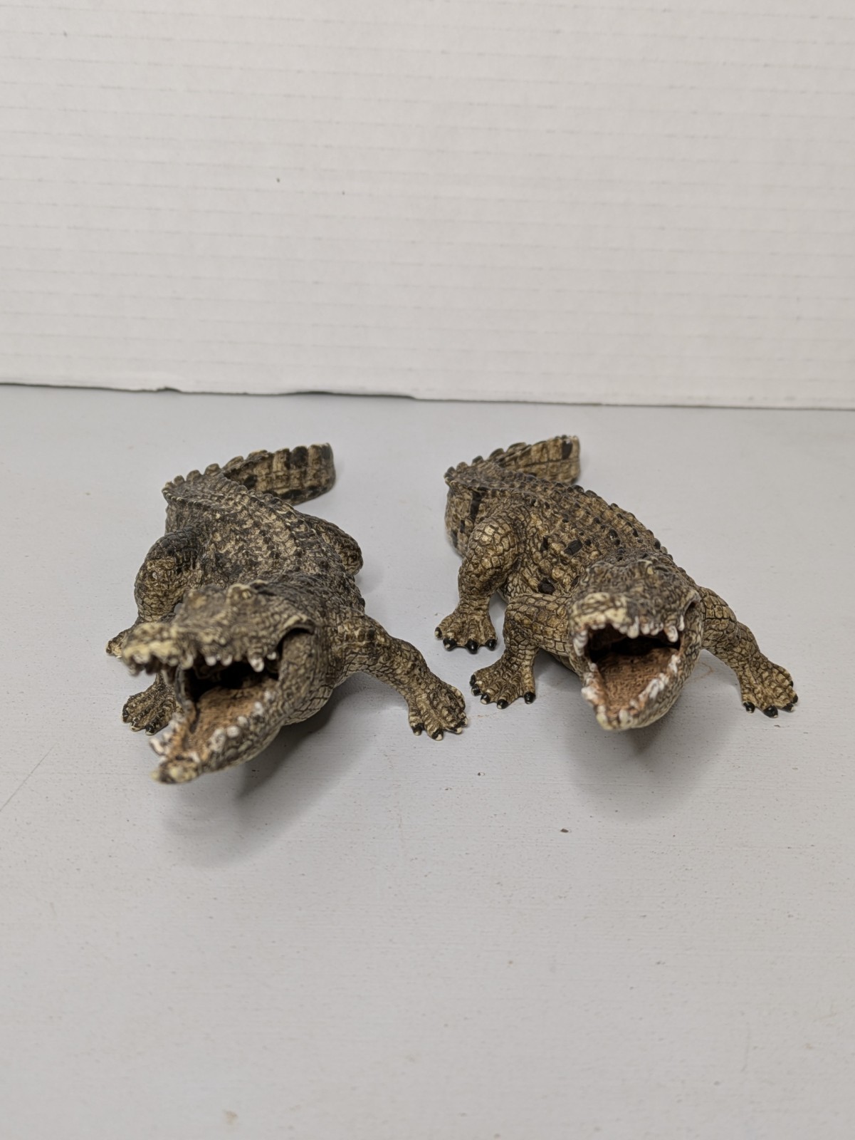 Lot 2 Schleich 7″ Crocodile D-73527 Animal Figure 2014 Movable Jaws AM Limes 69