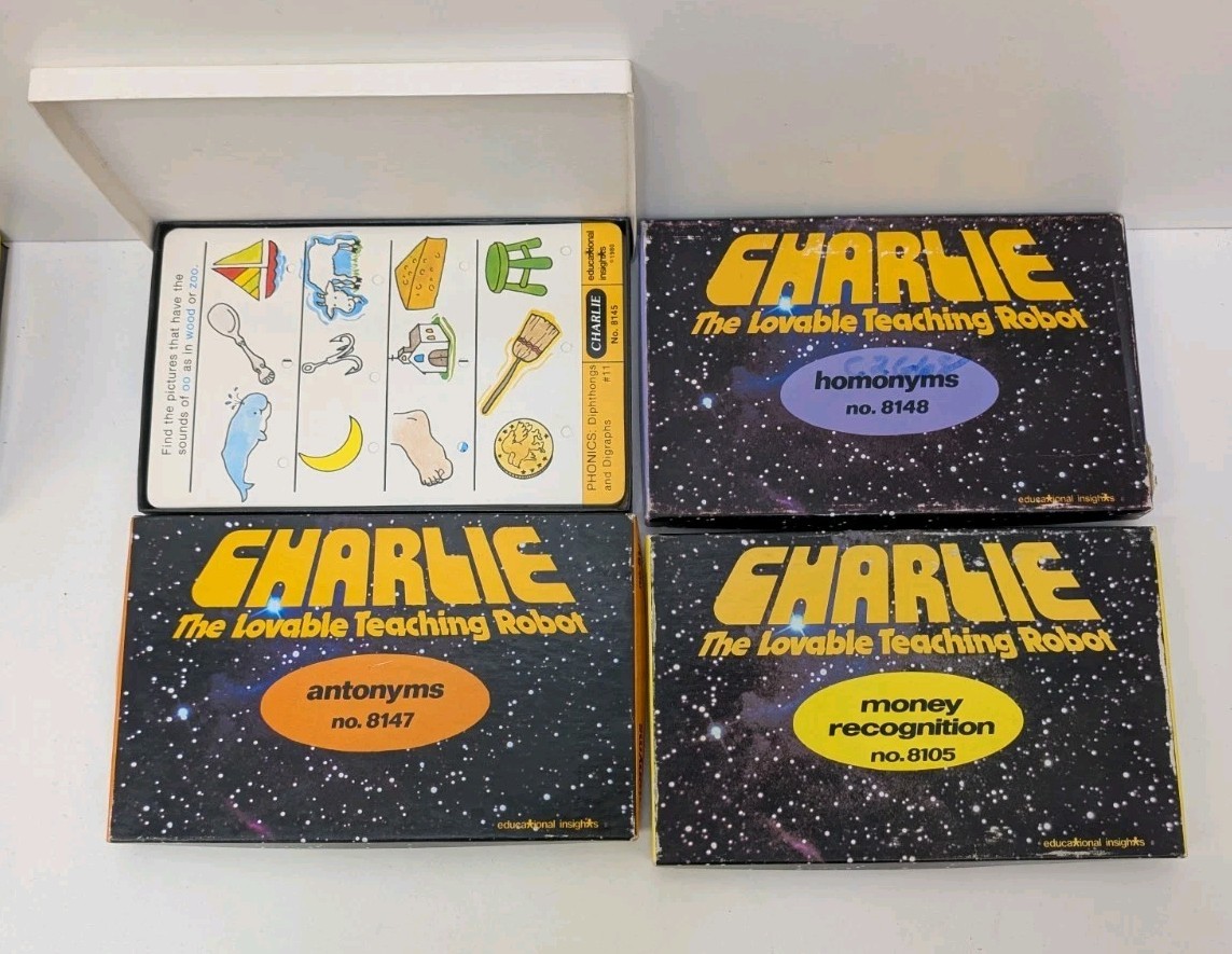 Charlie The Lovable Teaching Robot with 8 Card Sets, 4 Cassettes! Works, Vintage