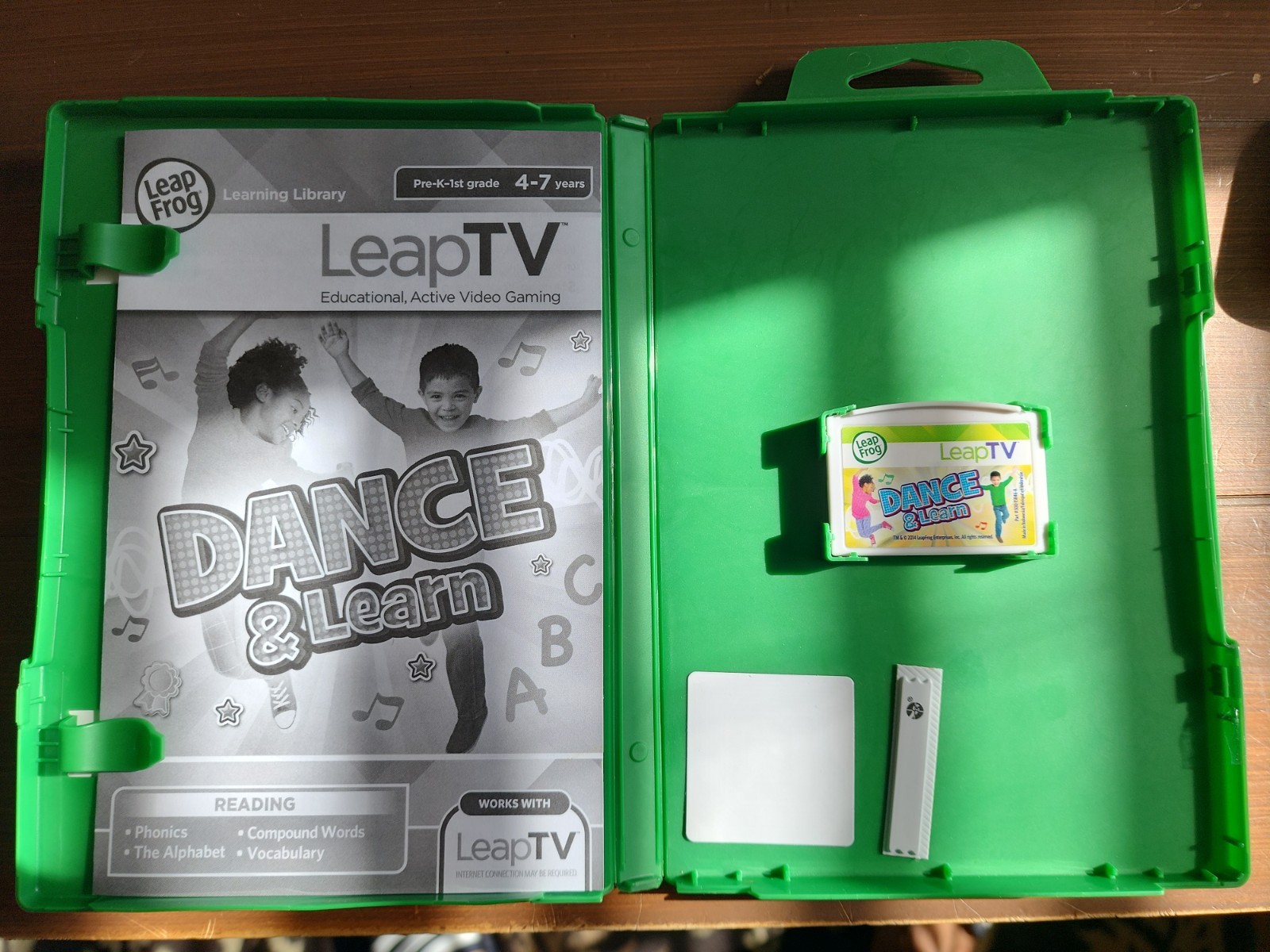 Leap Frog Leap TV Educational Video Gaming System LeapTV Dance & Learn