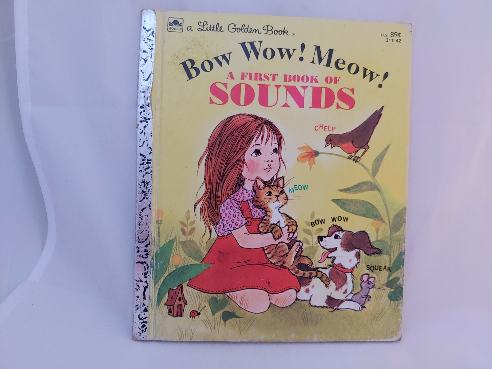 CHOOSE 1 LITTLE GOLDEN BOOK – Variety of books see description