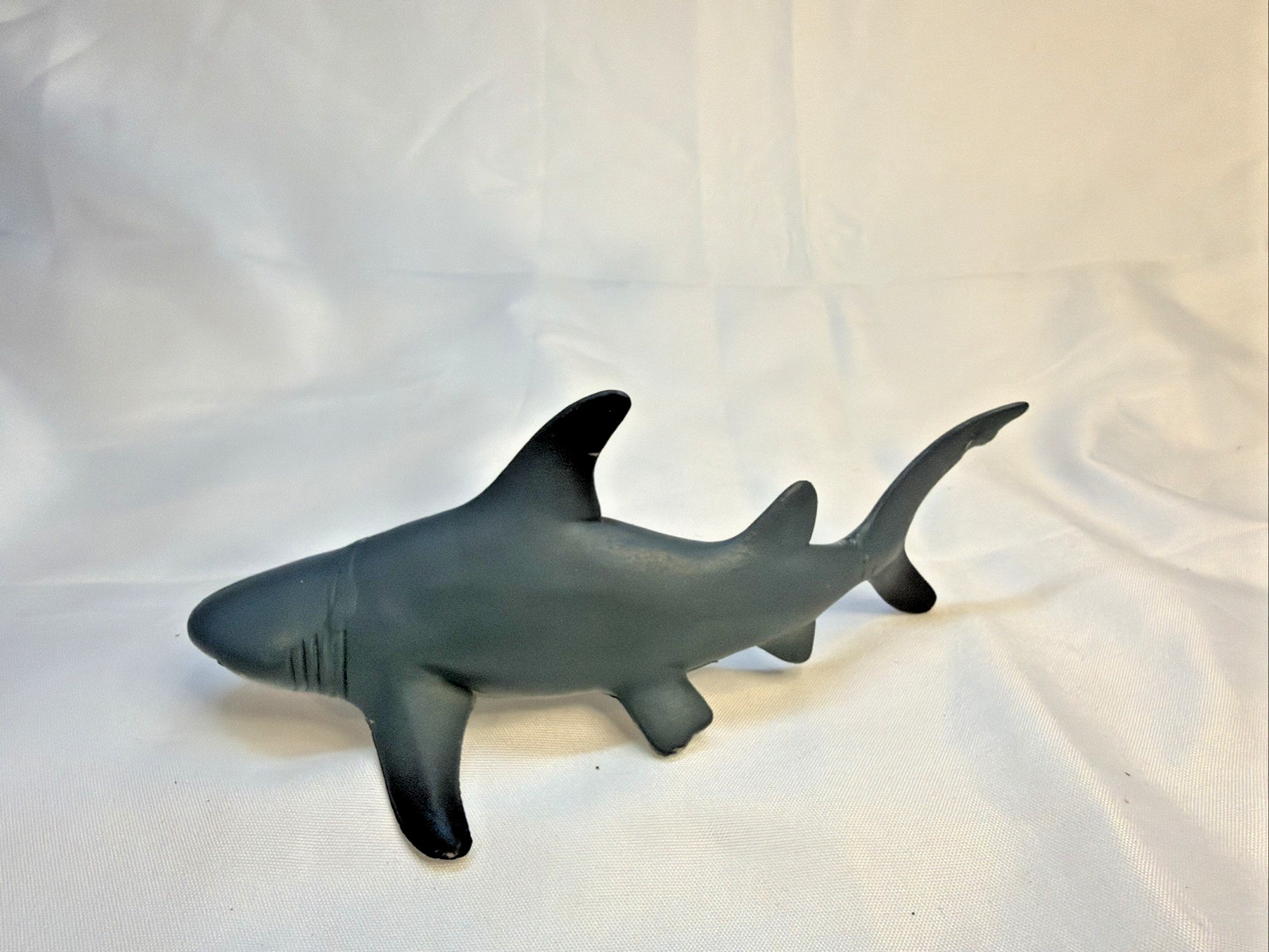 Lot of 4 Shark and 1 Whale Diorama or Plastic Educational Toy