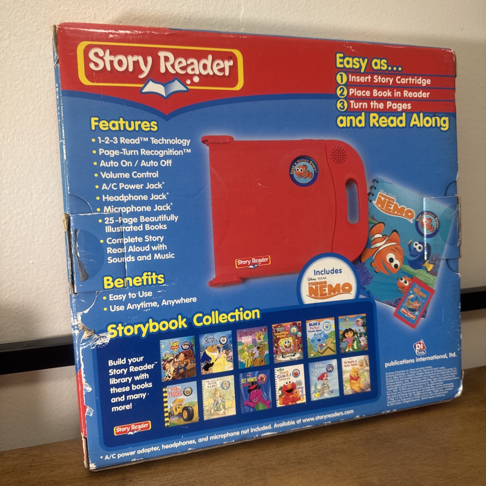 Vintage ELECTRONIC STORY READER w/ Finding Nemo Book READS ALOUD
