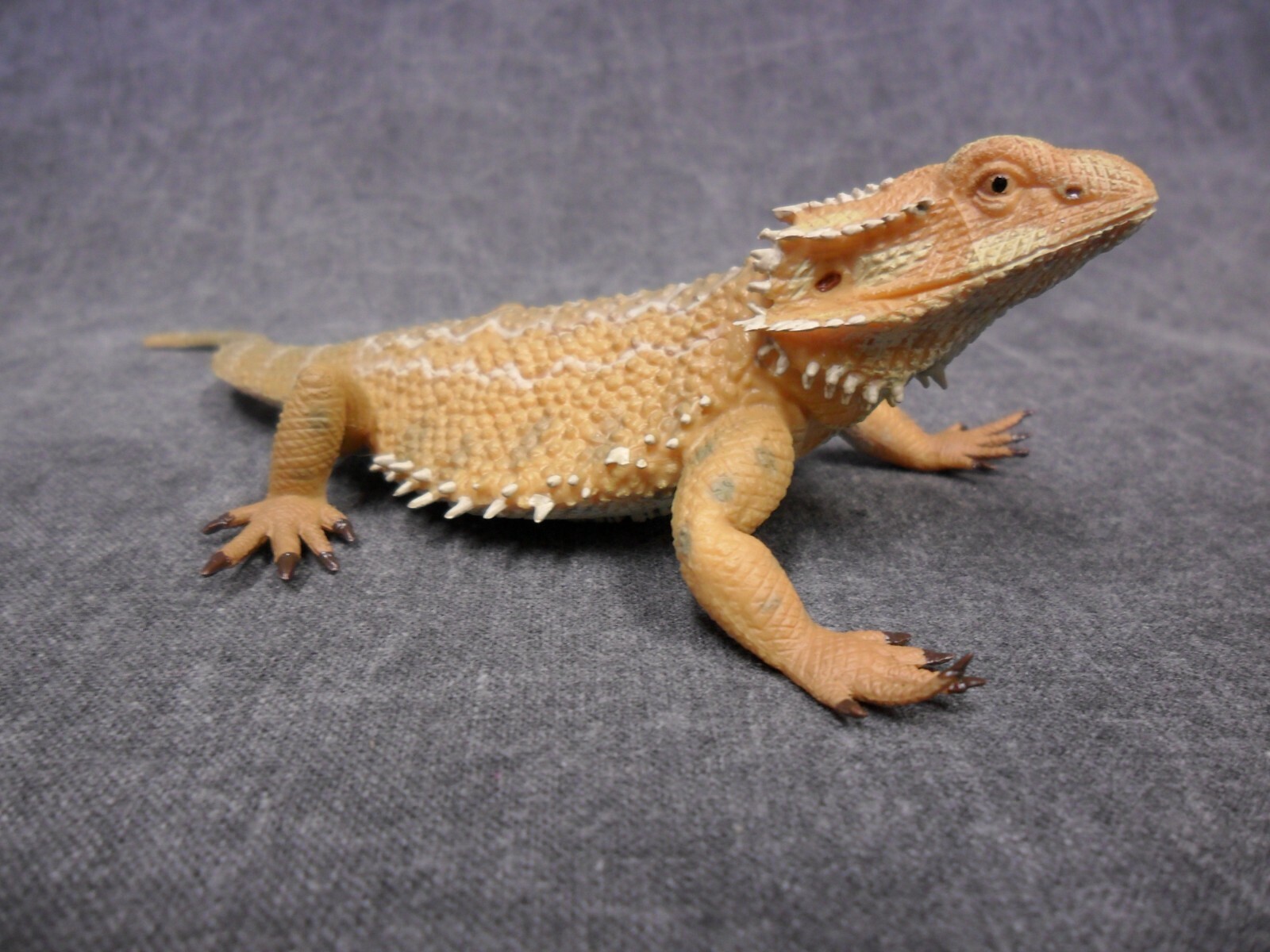 CollectA NIP * Bearded Dragon Lizard * 88567 Wildlife Pogona Model Toy Figurine