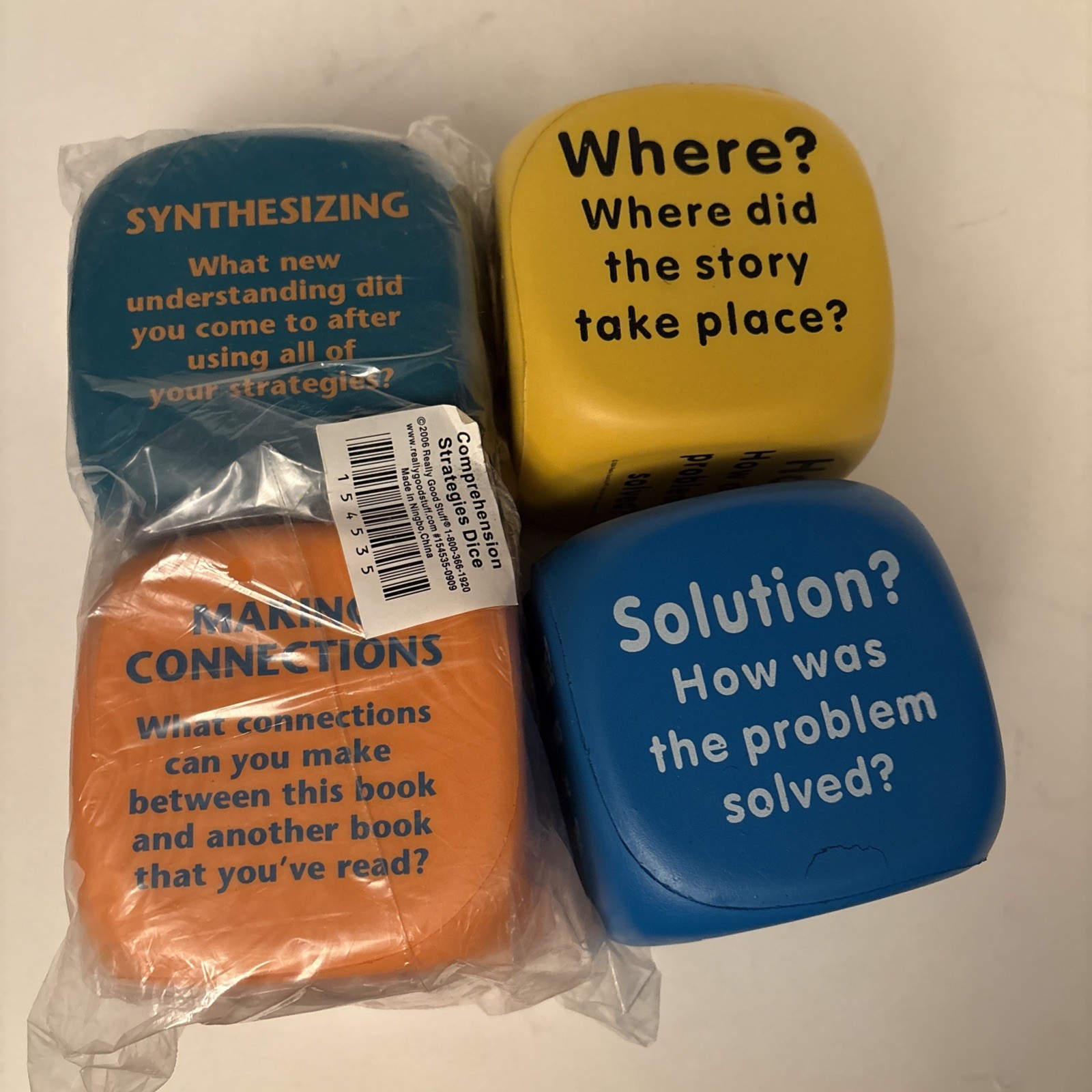 2006 Really Good Stuff Comprehension Strategies Dice Set Of 4 PREOWNED