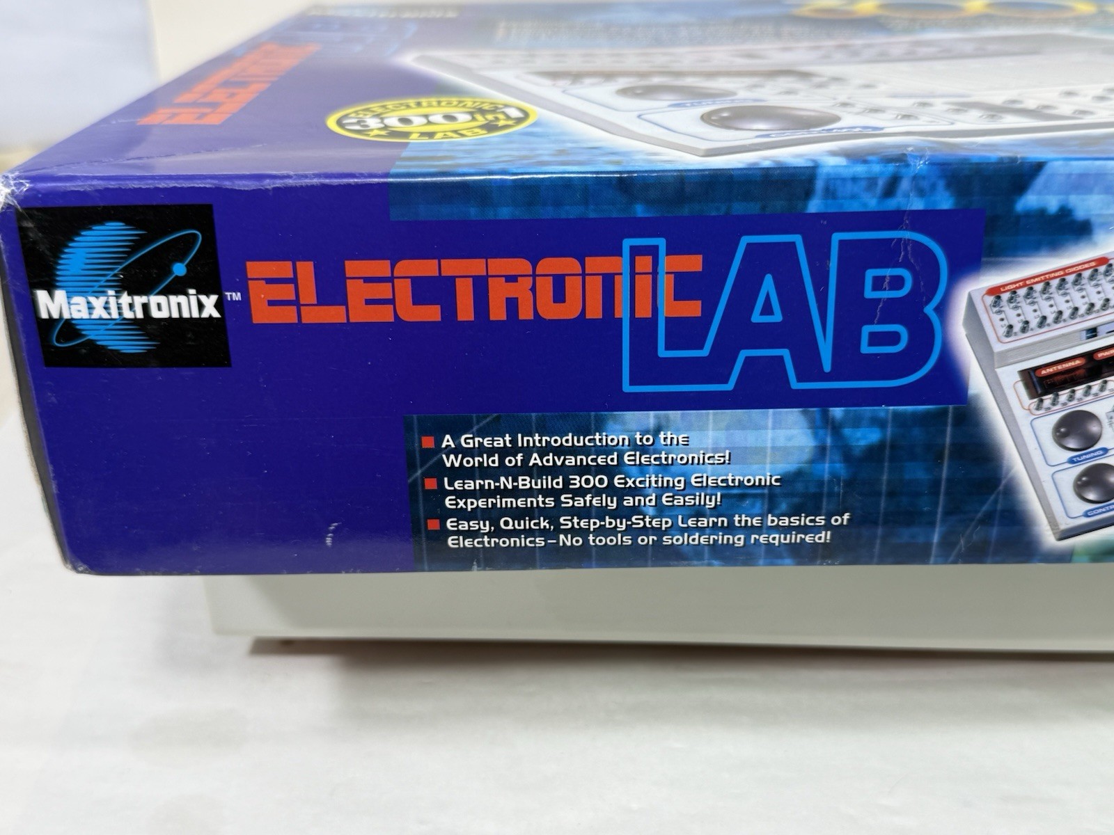 Elenco Maxitronix 300-in-1 Electronic Lab Kit MX-908