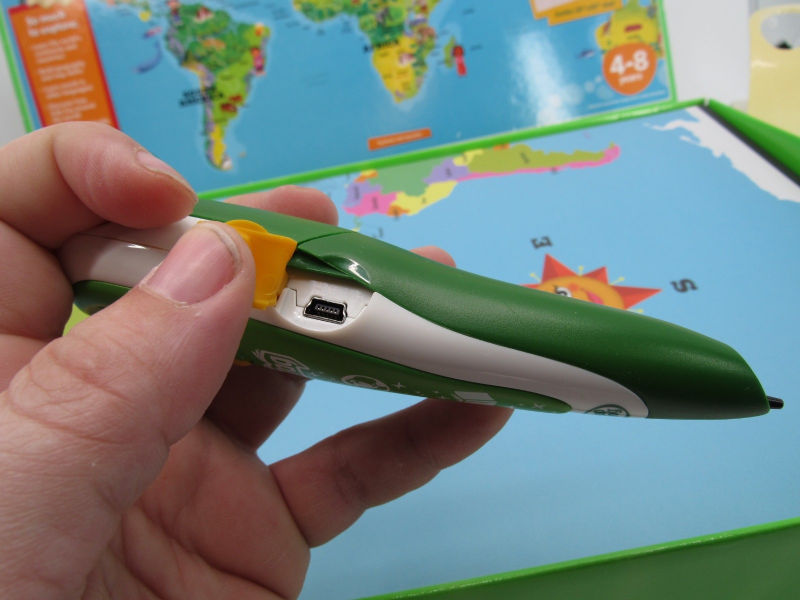 Leap Frog Interactive World Map 2 Sided Tag Read System Pen Included