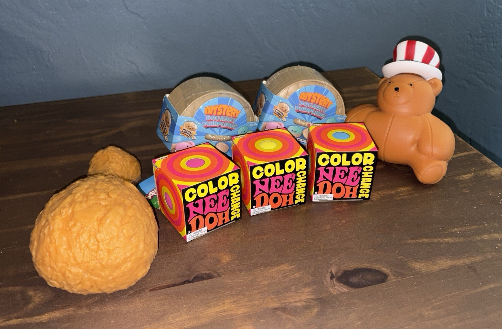 7pcs Squishy Bundle Needoh Color Change Dumpling Patriotic Teddy Bear Chicken
