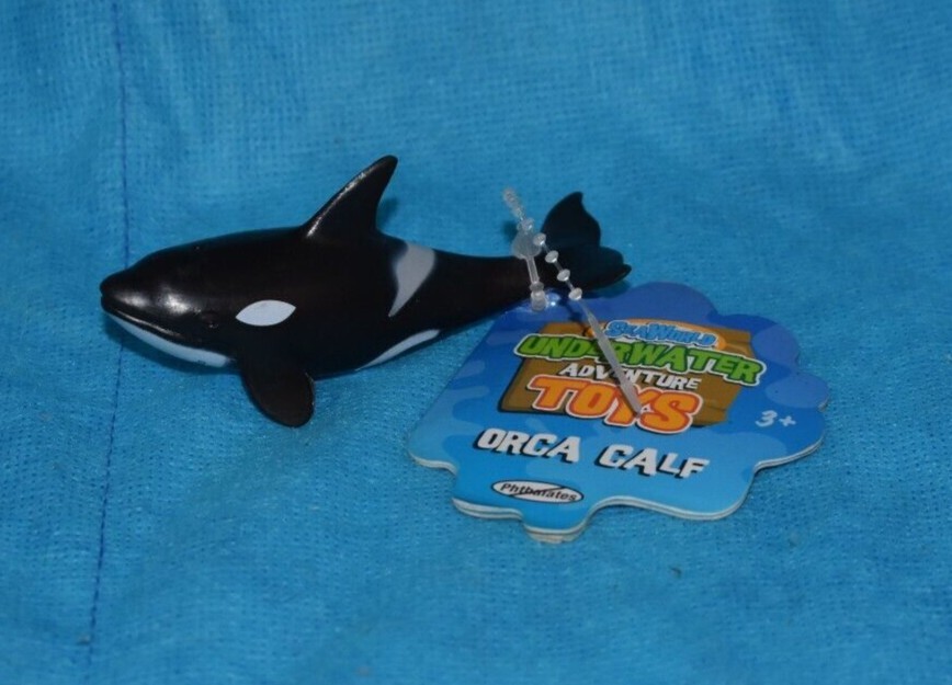 Lot of Toy Animals Figures Seaworld Case Orca Whale Dolphin Horse Reindeer Dog +