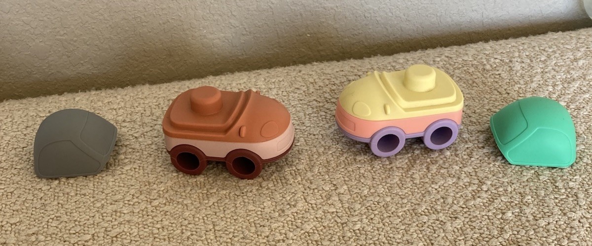 Elbebe 2 Silicone Stackable Cars BPA Free Car Stackers 6 Months-4 Years NIB