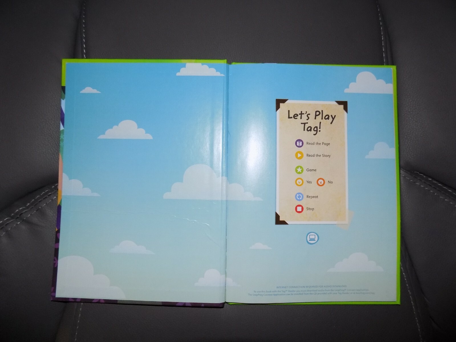 LEAP FROG DISNEY UP WITH ADVENTURE TAG BOOK