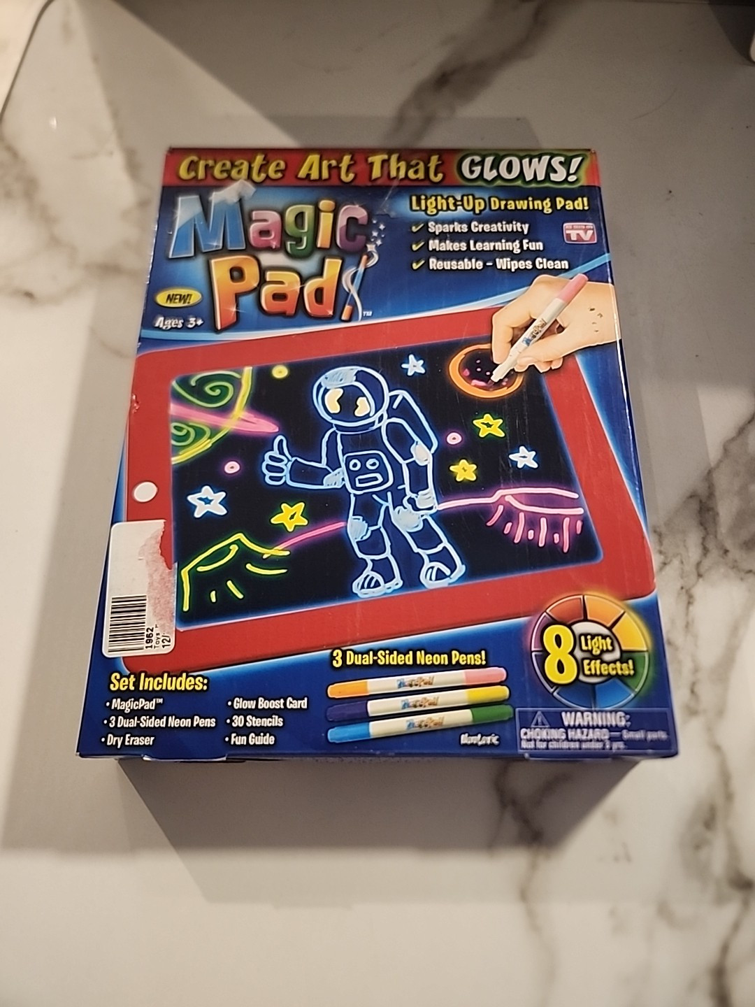 Magic Pad Light Up Drawing Pad AS SEEN ON TV! Create Art That Glows w/ Stencils