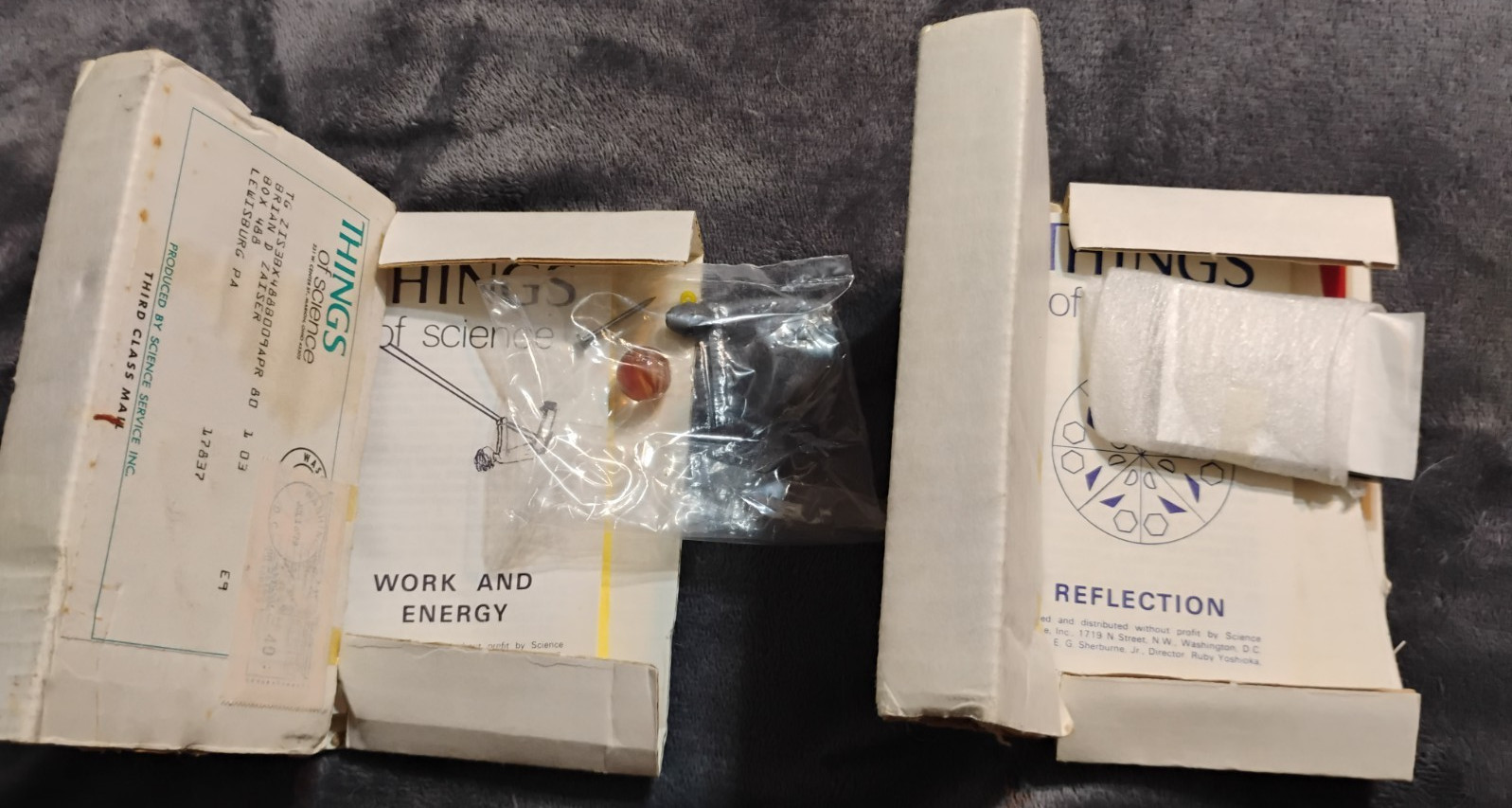 Vintage Things of Science Kits – Mixed Lot with 4 Complete Kits and Extra Books