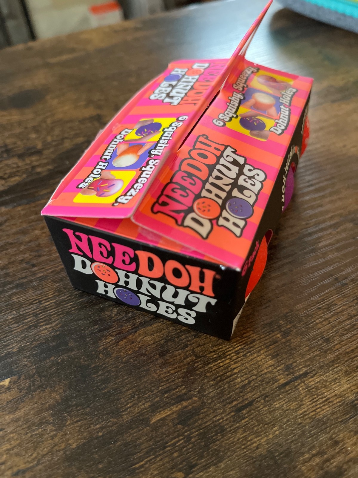 NeeDoh 6 Pack Donut Holes Squishy Squeezy Multi Color New In Box