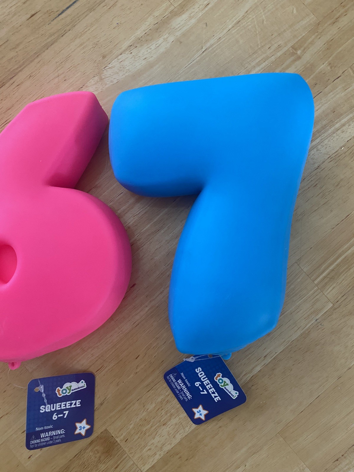 NEW Toymendous Squeeze 6 7 Pink & Blue Squishy Stress Relief Sensory Viral Meme