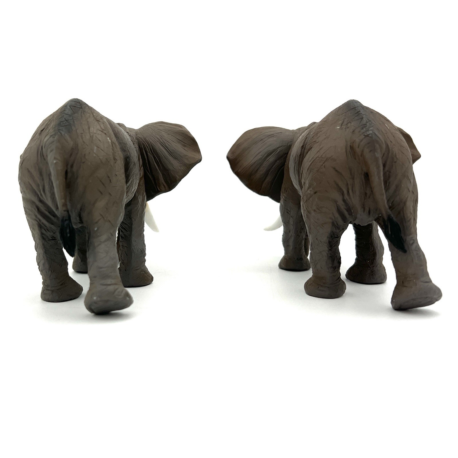 Set of 4 MOJO Wildlife African Elephant Figures Brown 2011 Gray 2015 Pre-owned