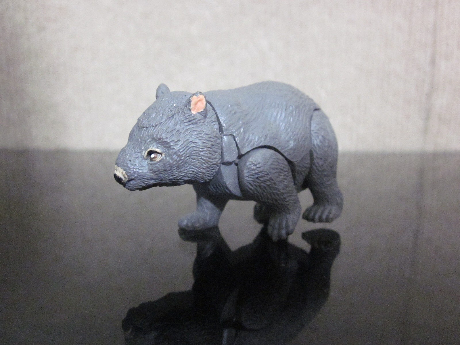 K&M International Wombat Vintage 2003 Plastic Figure Animal Australian 2”