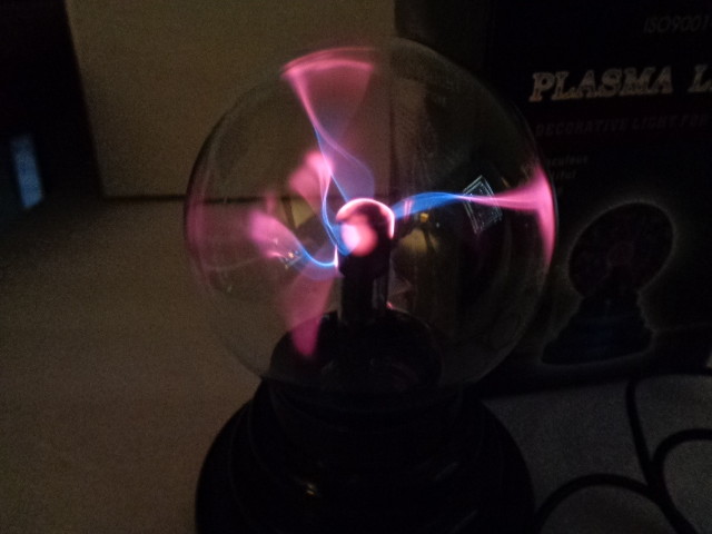 USB Plasma Light Ball, Battery Powered, In Box Working