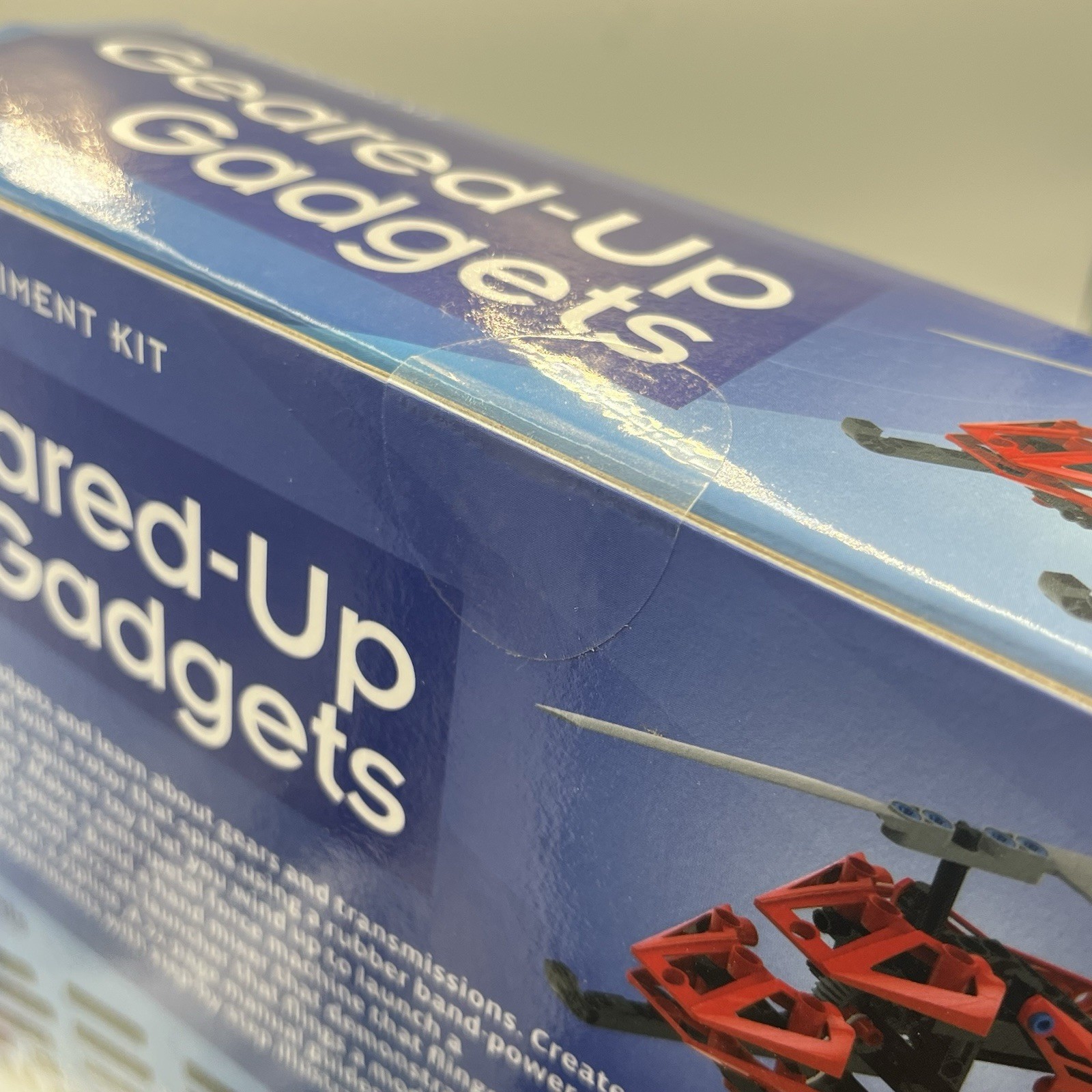 Thames & Kosmos Engineering Makerspace Geared-Up Gadgets Science Experiment Kit