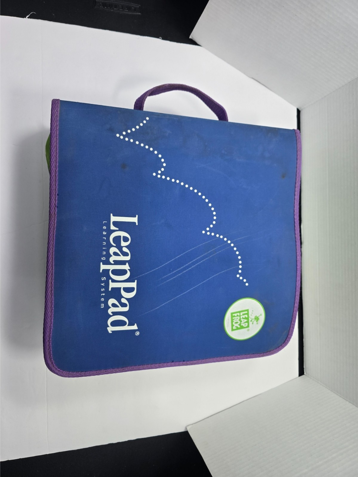 LeapPad Bundle With 14 Books and 12 Cartdriges
