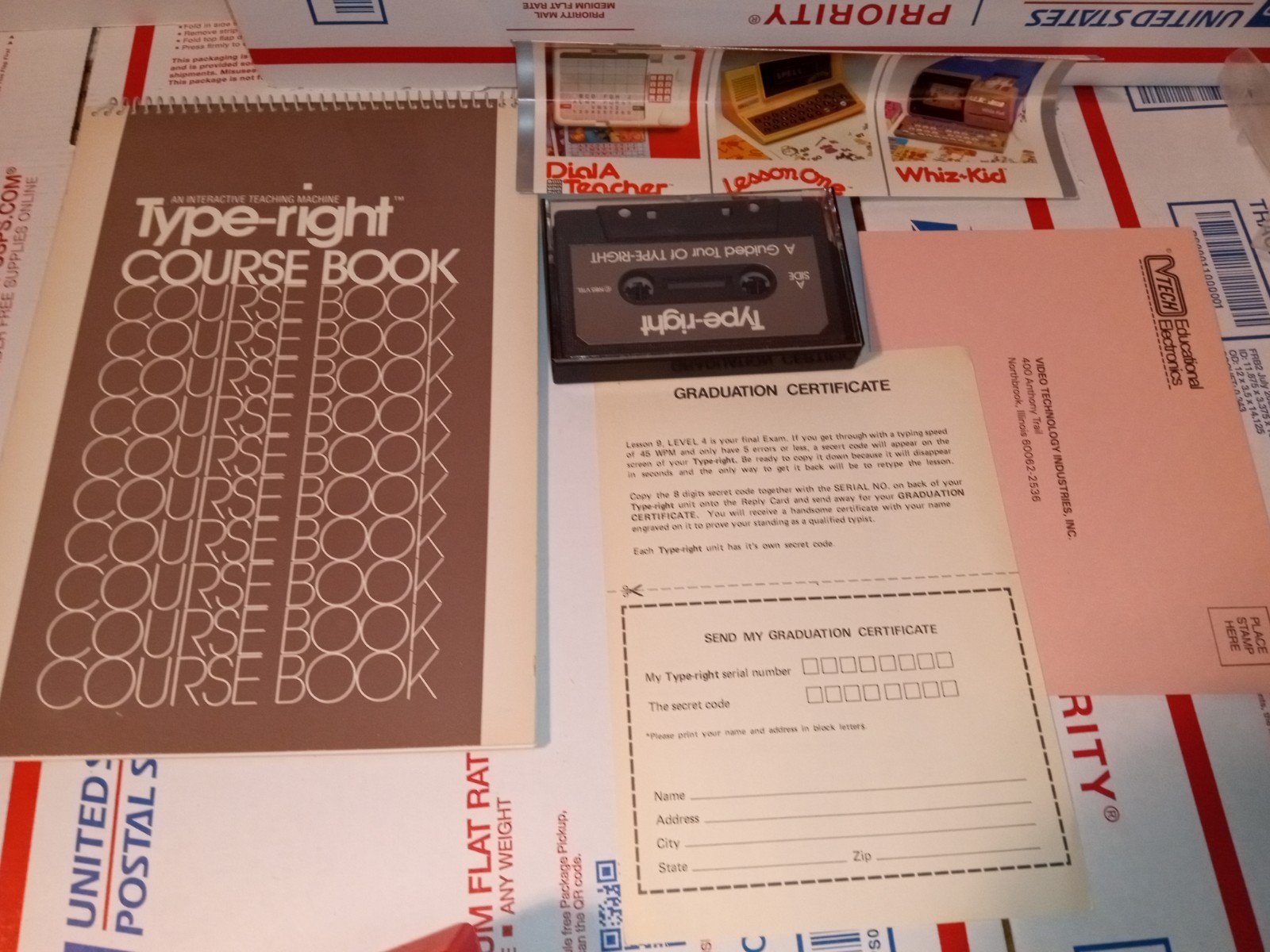 VTech Type-Right Pre-Computer Typing Tutor Vtg 1985 w/ Course Book And Tape