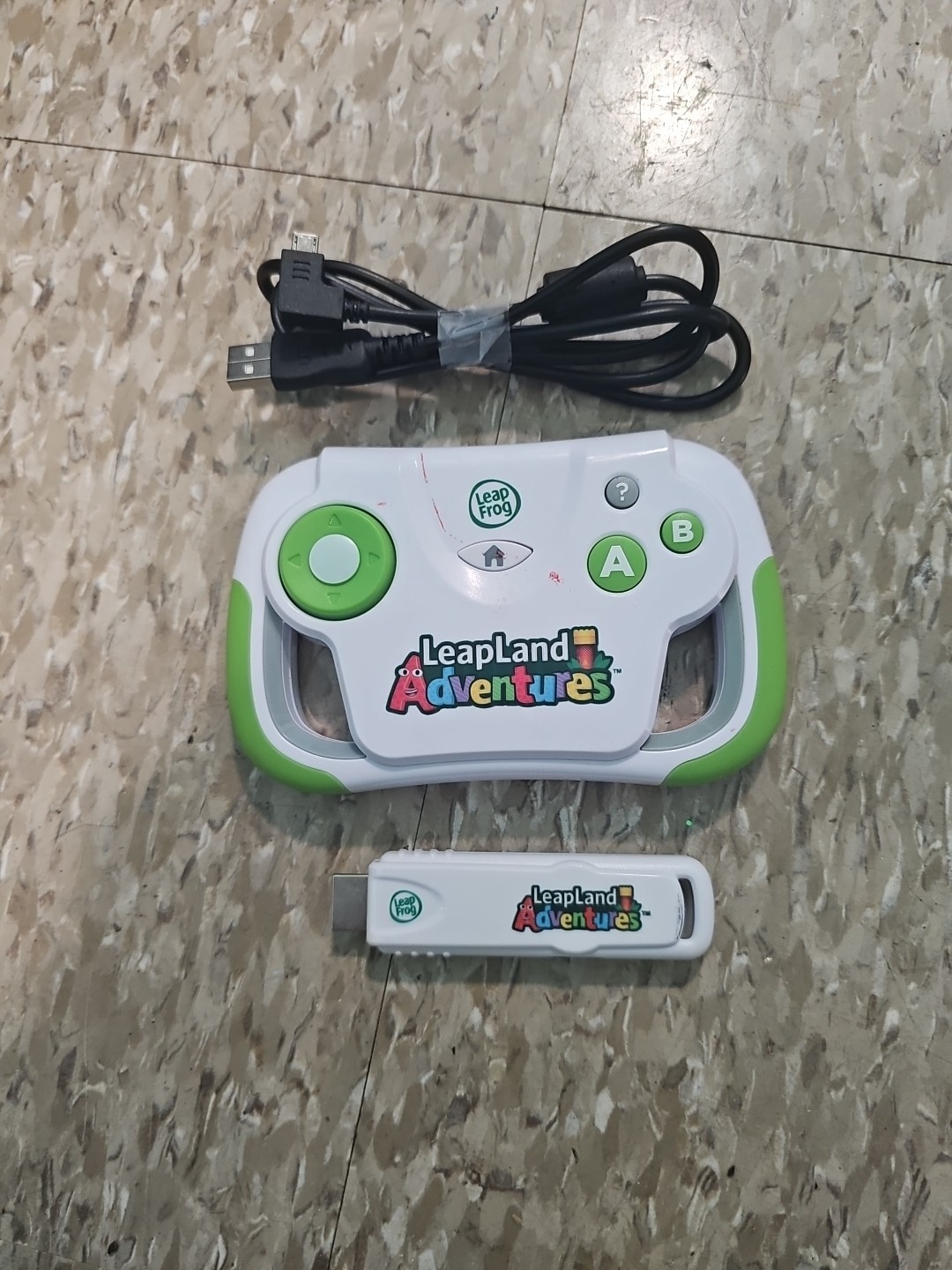 Leap Frog LEAPLAND ADVENTURES Plug & Play TV Learning Video Game