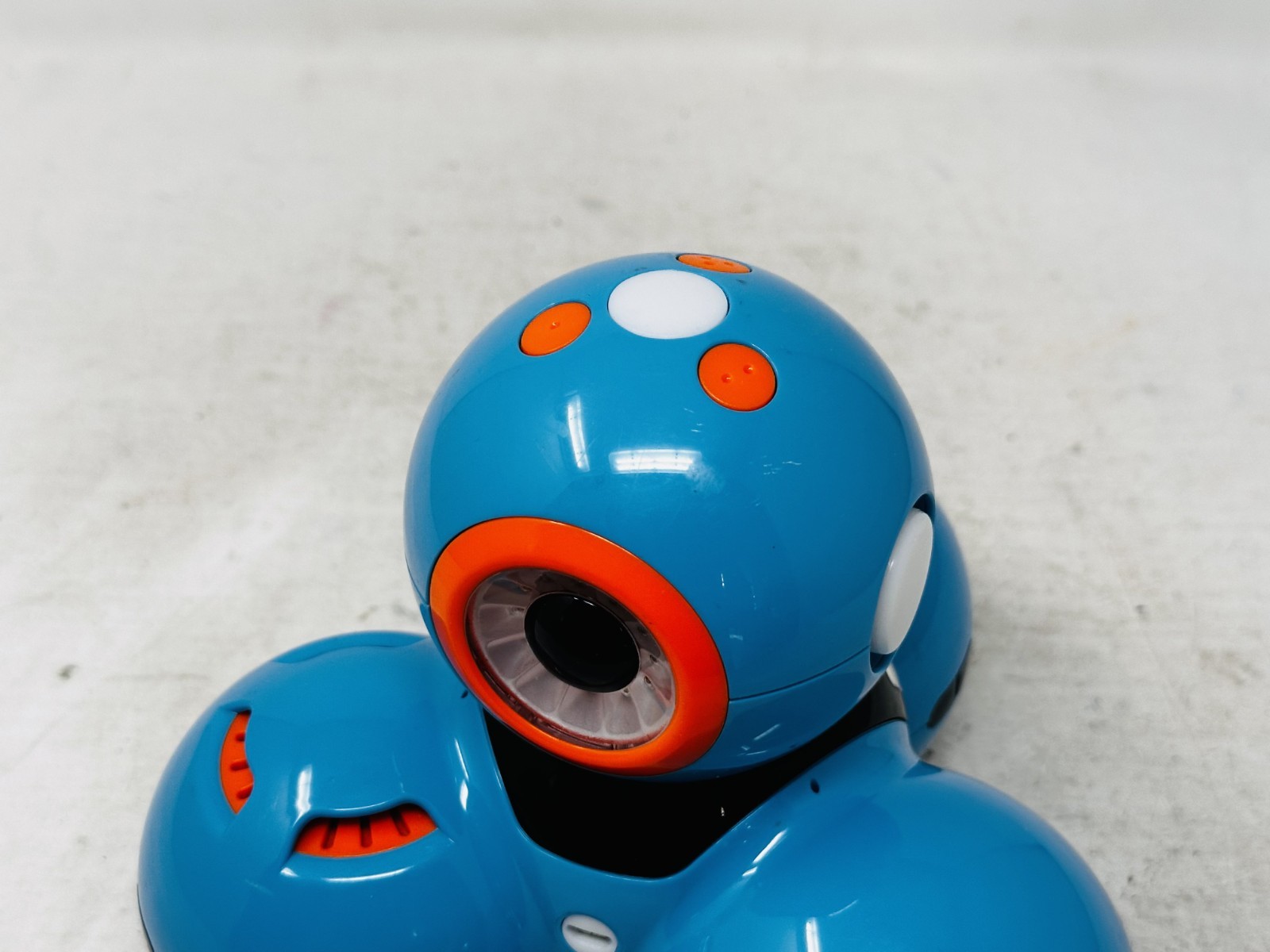 Wonder Workshop Dash Robot Blue Your Interactive Robotic Companion STEM Toy ONLY