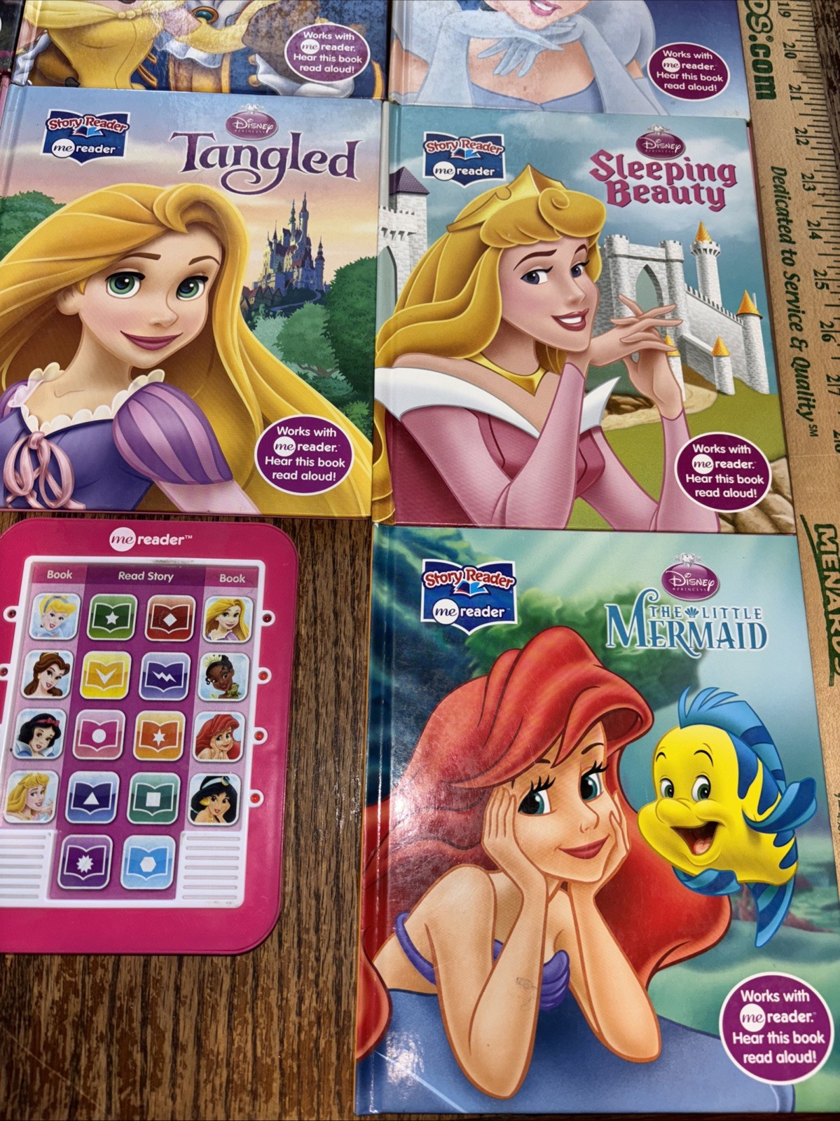 Disney Princess ME READER with 8 Books Electronic Story Reader/ Works Great!