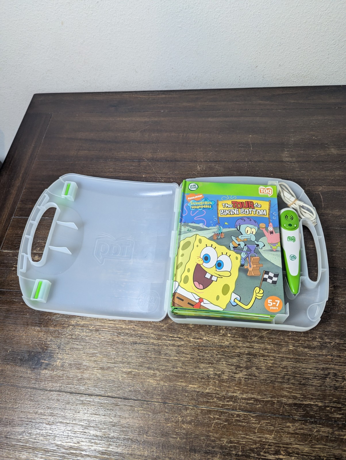 LeapFrog TAG Bundle – 6 Books, Hard Case, Manual, USB Charger & PEN TESTED