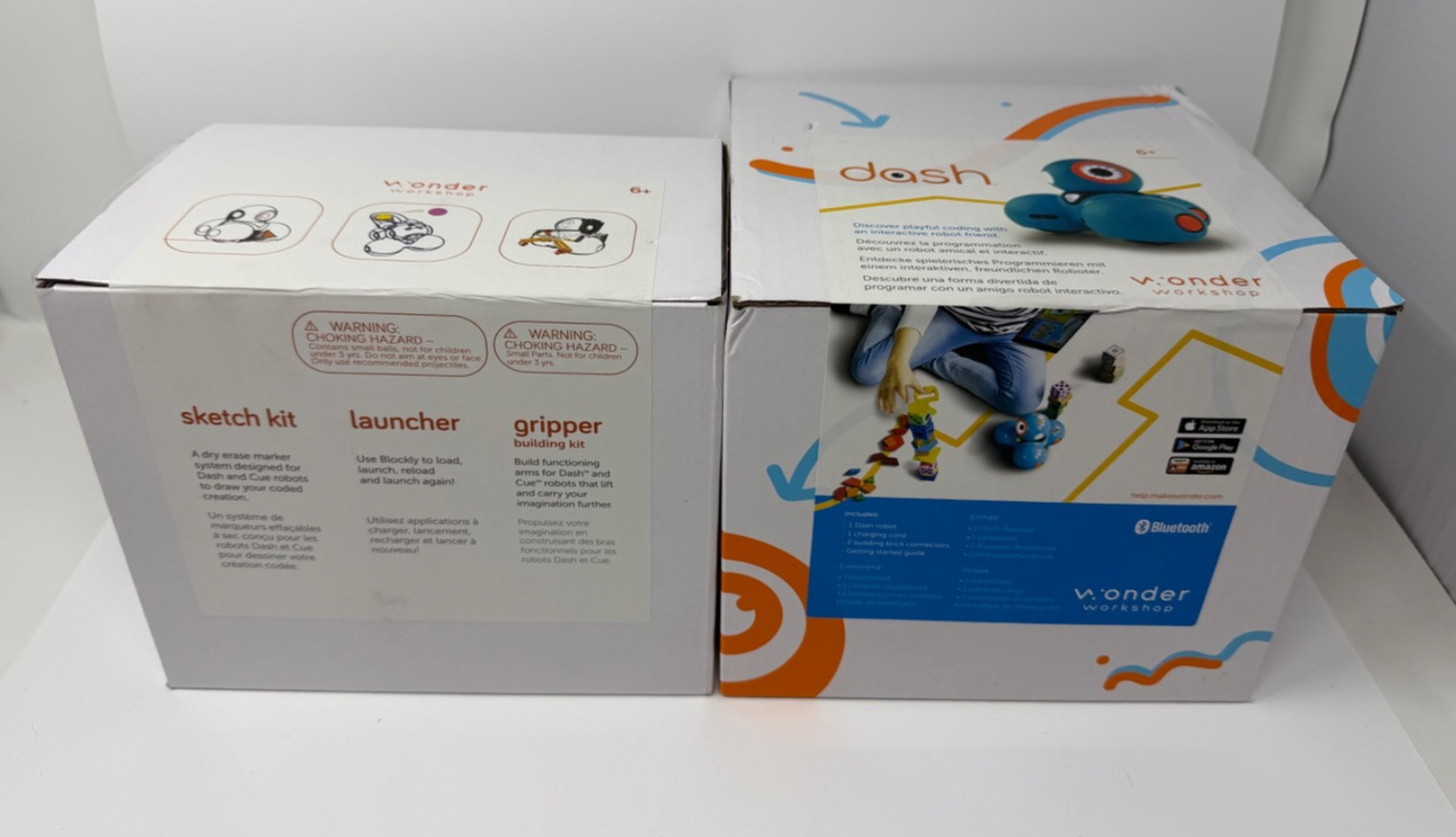 Wonder Workshop Dash Robot Lot W/ Launcher, Gripper and Sketch Accessory Packs