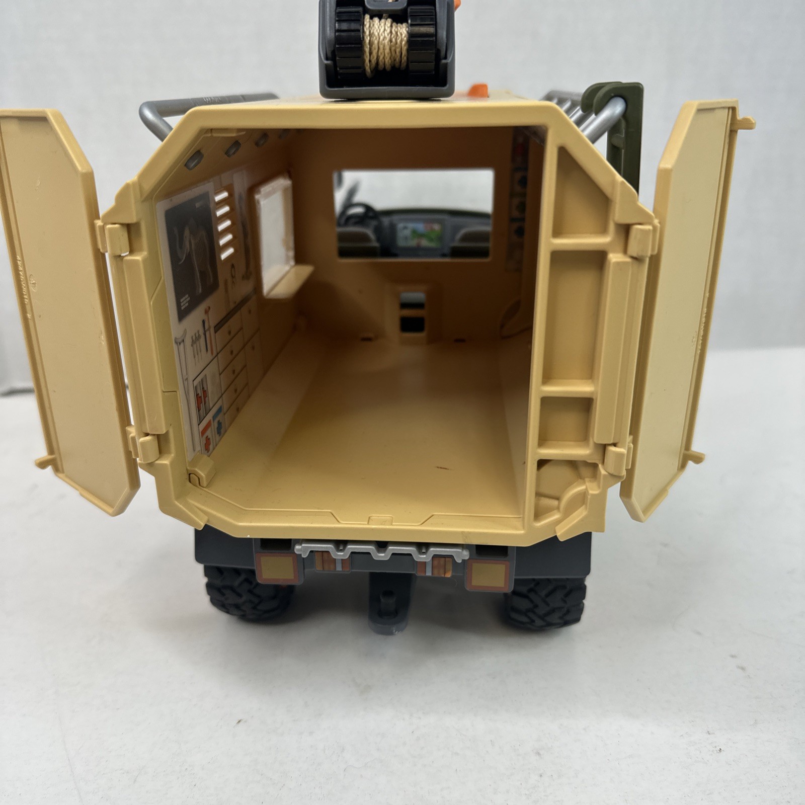 Schleich Animal Rescue Truck, ATV W/Wagon, Figures, Cages