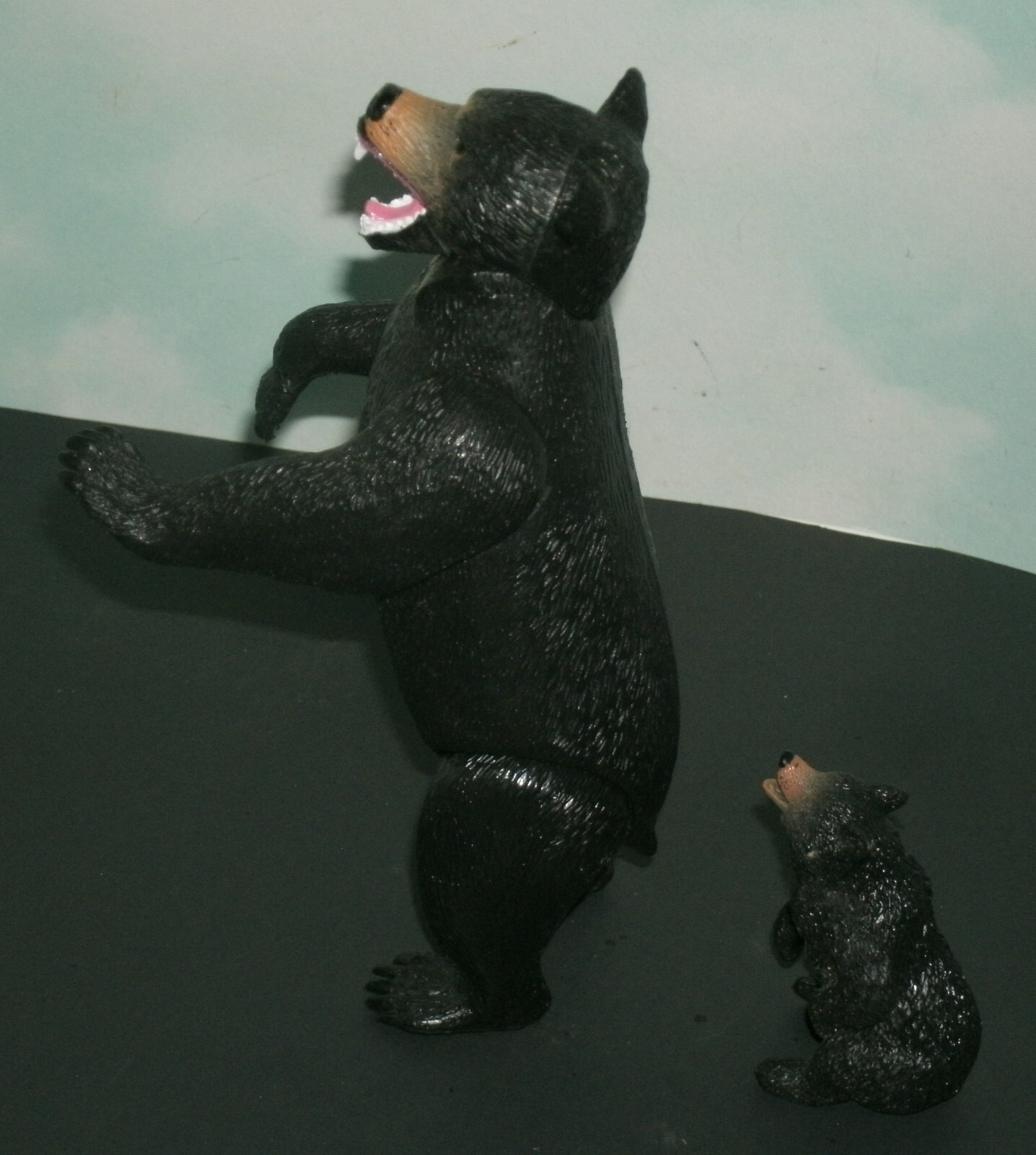 Two Black Bears Plastic Toy Figures (Mother & Cub) Wild Animal Play Miniatures