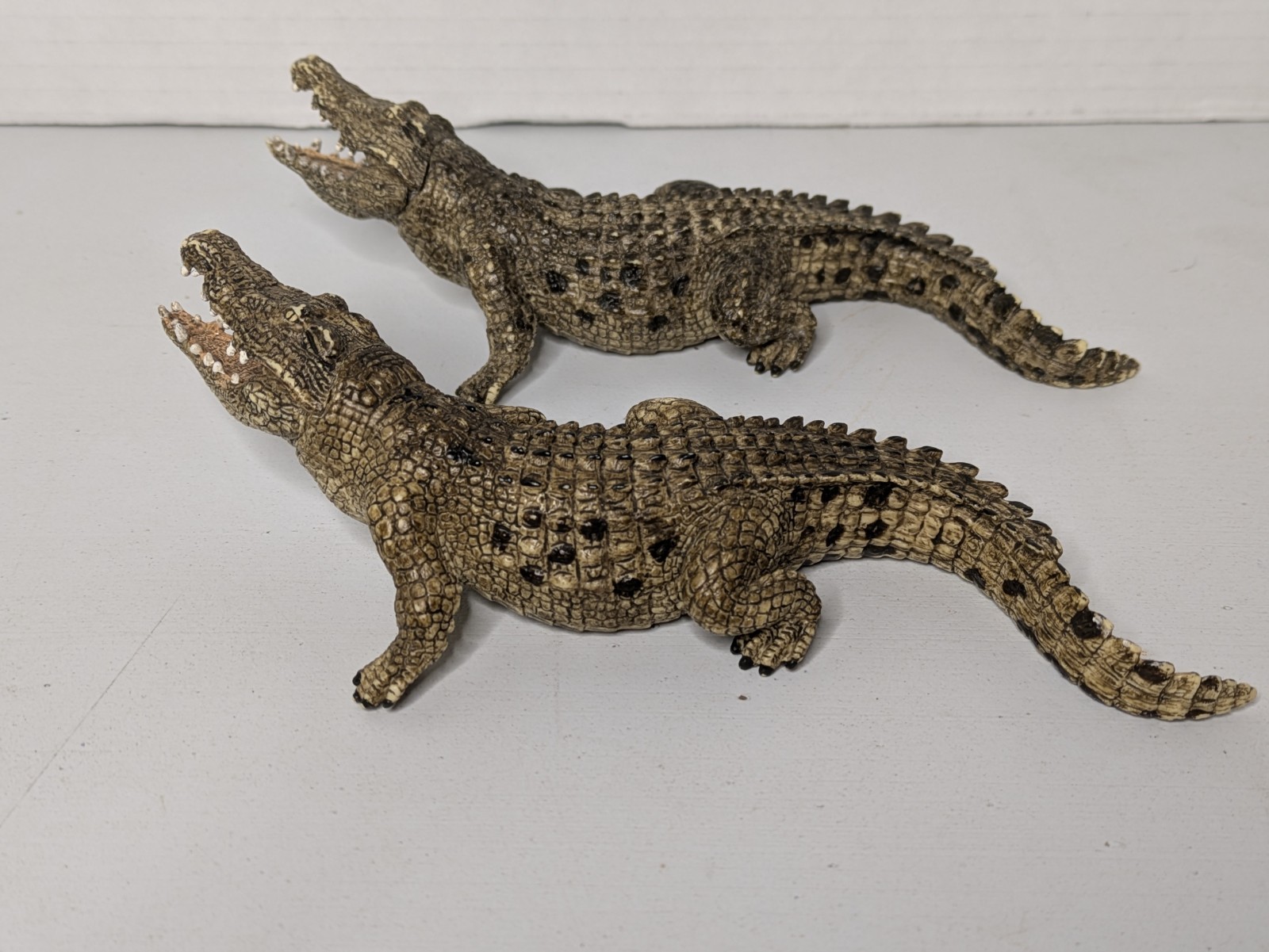 Lot 2 Schleich 7″ Crocodile D-73527 Animal Figure 2014 Movable Jaws AM Limes 69