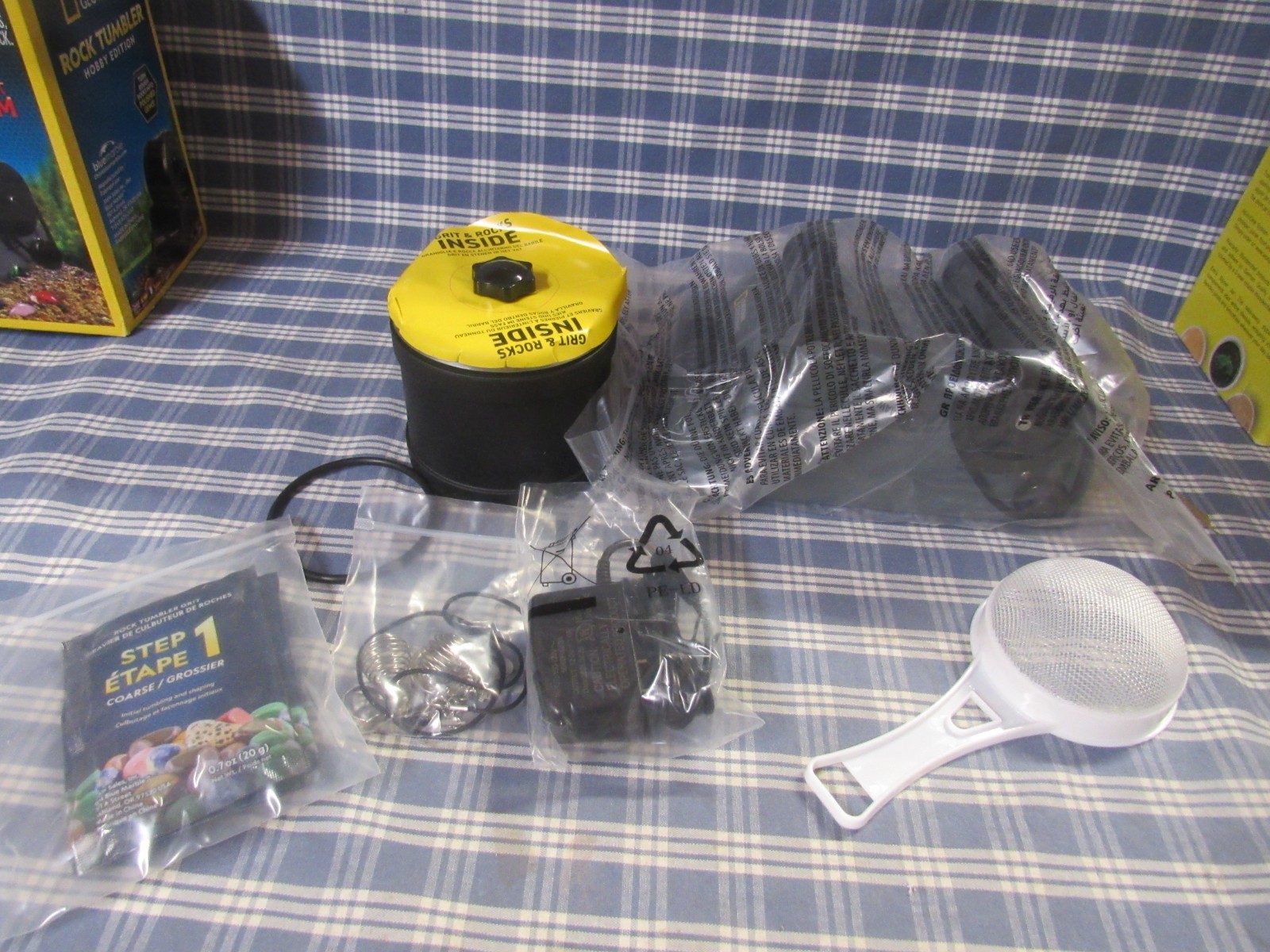 National Geographic Blue Marble Rock Tumbler Kit (New) FAST FREE SHIPPING.