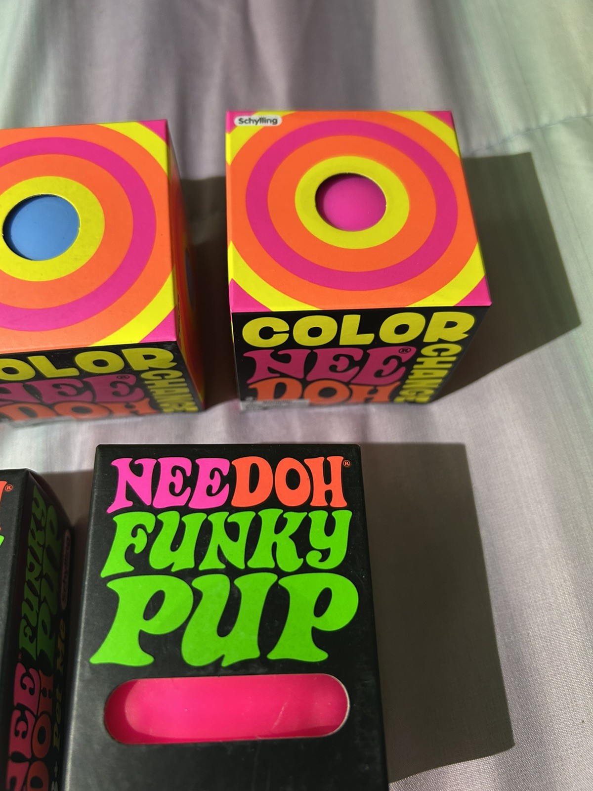 Lot of 5 Needohs Regular Funky Pups, Color Changing purple pink blue yellow
