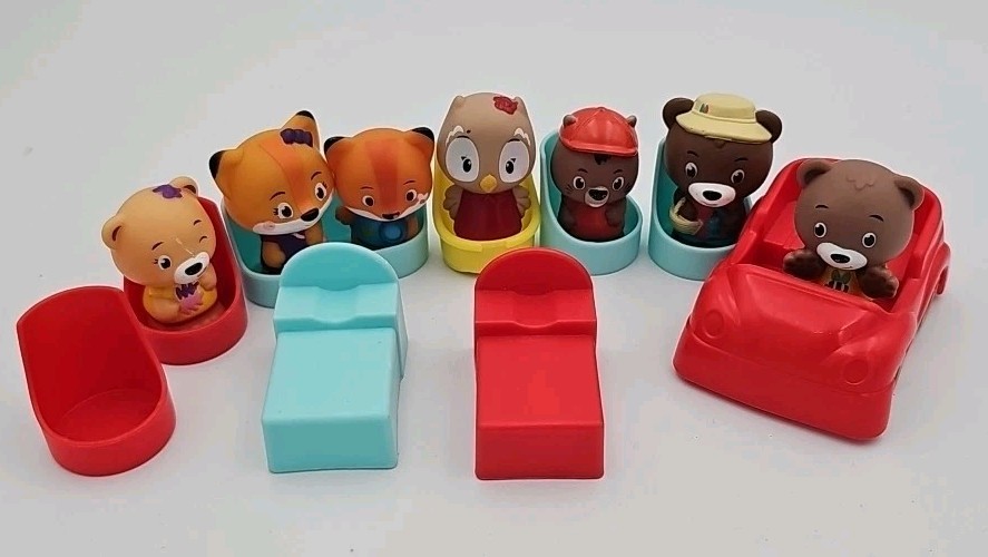 Timber Tots: Family – 7 Character Set, Animal Forest Friends, 1.75-2″ Toy Lot 19