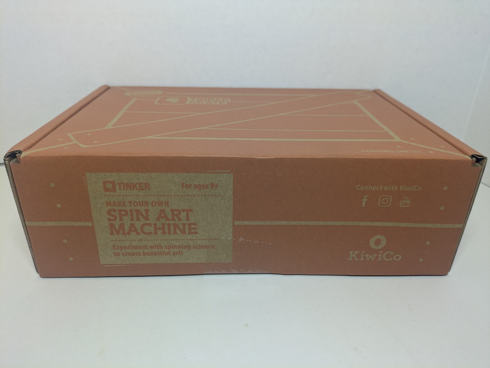 Tinker Crate Spin Art Machine By Kiwi Co – NEW
