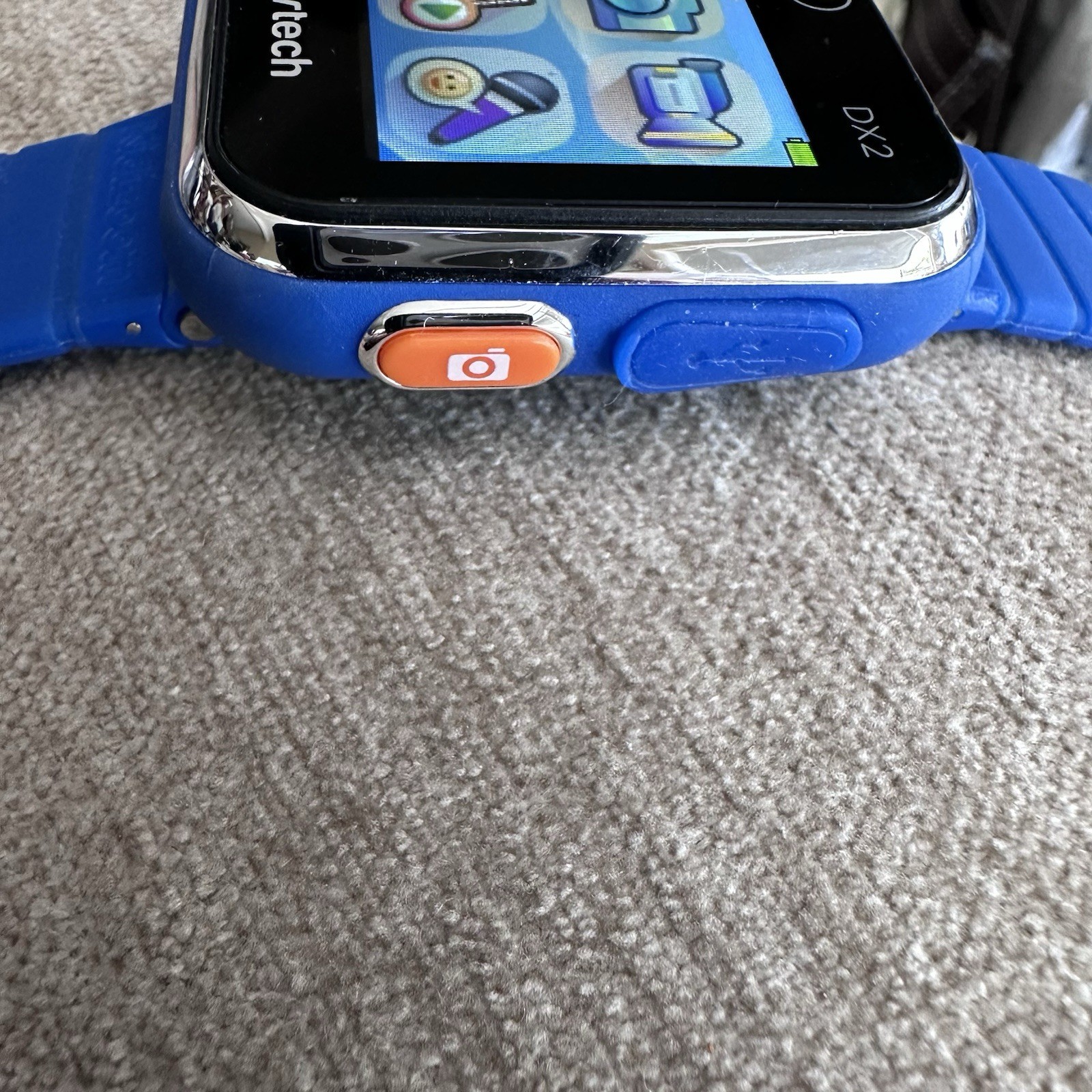 VTech 80-193808 Kidizoom Smartwatch DX2 Smart Watch – Blue Y2K nerd techy