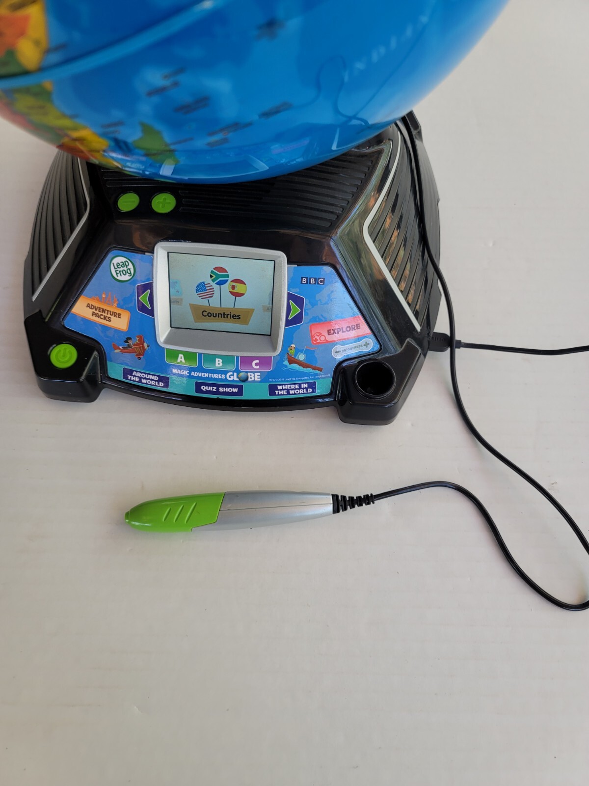 LeapFrog Magic Adventures Globe with Stylus, LCD Screen, Games & Videos