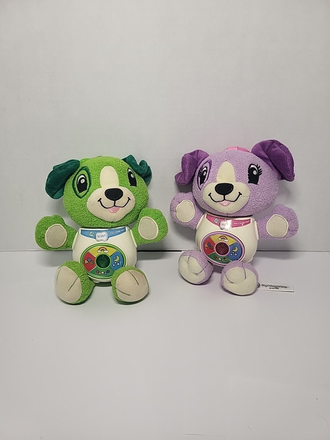 Leap Frog Sing and Snuggle Scout and Violet Puppy Interactive Plush Toy 8″ WORKS