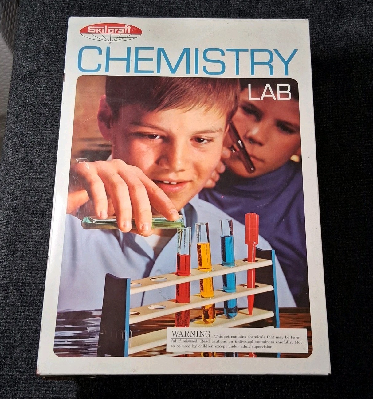 Vintage 1960s Skilcraft Senior Chemistry Lab No. 506 – Metal Case & Manual