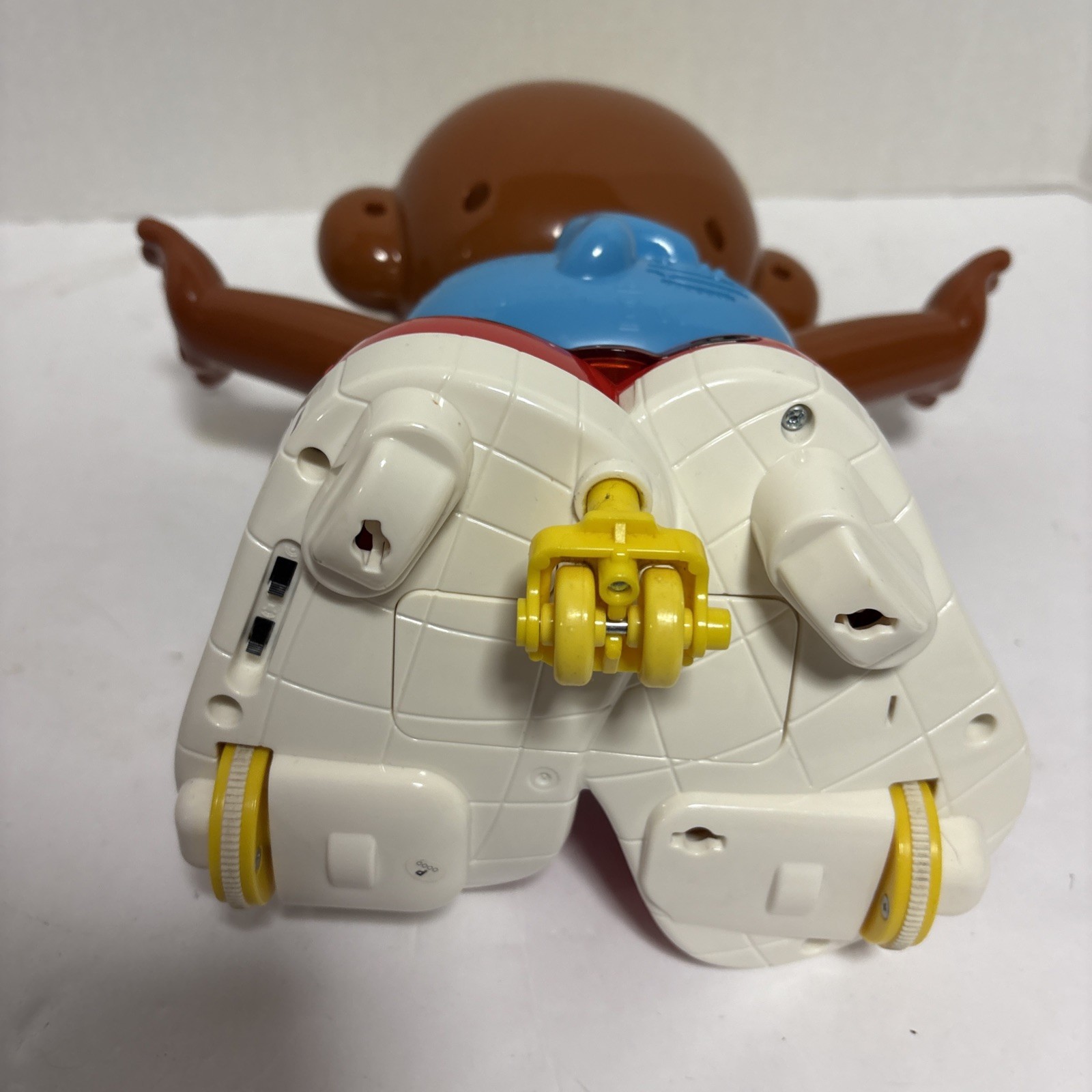 Vtech Chase Me Casey Interactive Dancing Singing Monkey Learning