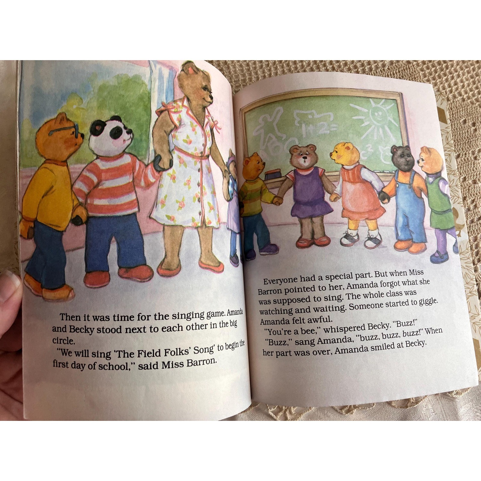 1985 Amanda’s First Day of School Little Golden Book, Goodman, Vintage Book
