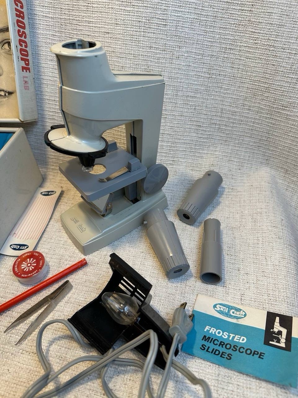 Skil Craft Microscope Lab Set 1960s Vintage Metal Case w/ Accessories 030-6-76